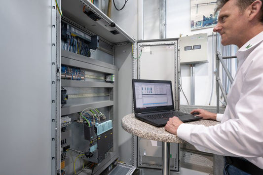 Siemens TIA Portal V20 Elevates Industrial Automation with AI and Enhanced PLC Integration