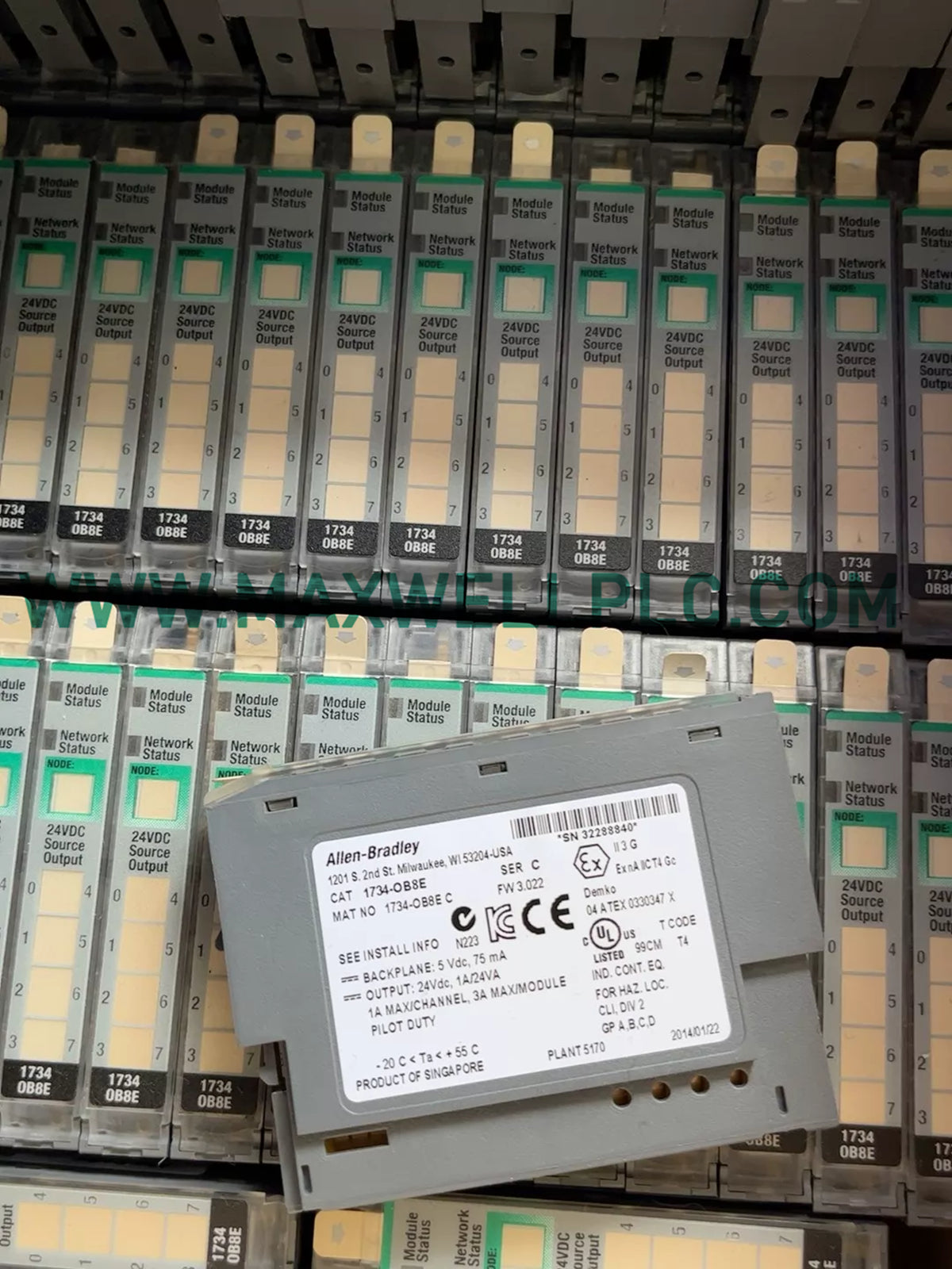 Allen-Bradley 1734-OB8E POINT I/O Series 8 Point Digital Output Module