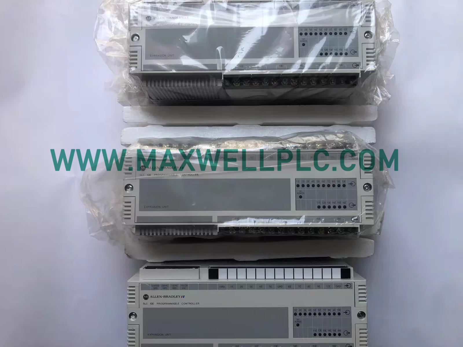 1745-E102 Allen-Bradley SLC-100/SLC-150 Series Expansion Unit