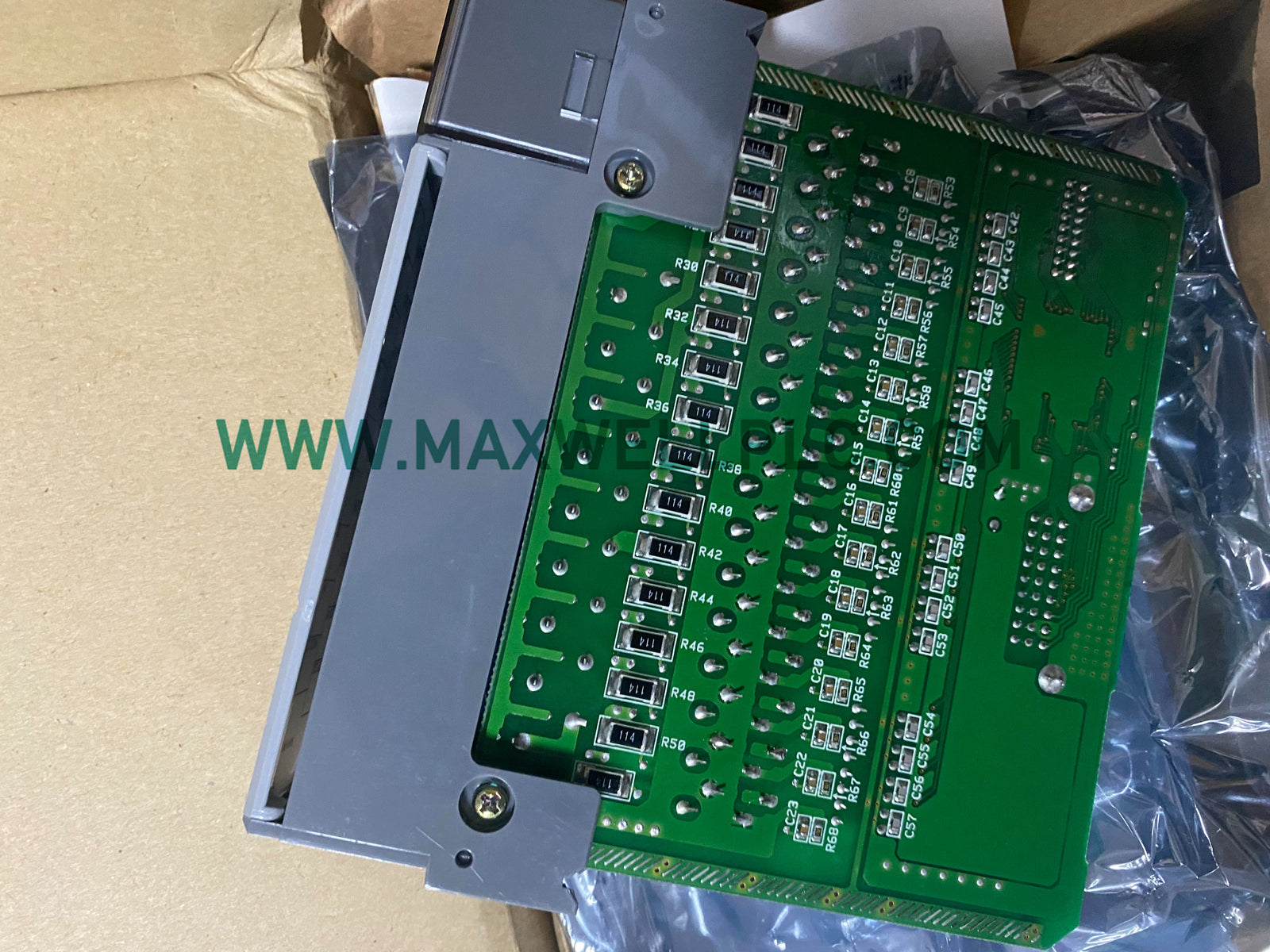 Allen-Bradley 1746-IH16 SLC 500 Series Current Sinking DC Input Module