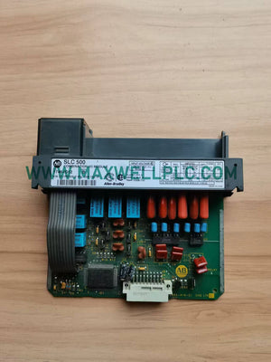 1746-IO12/A Allen-Bradley SLC 500 Combination Input/Output Module