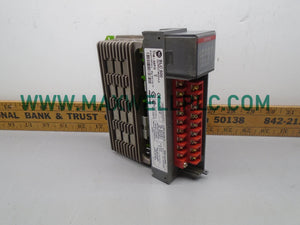 1746-OAP12 1746OAP12 Allen-Bradley SLC 500 High Current 120/240V AC Output Module