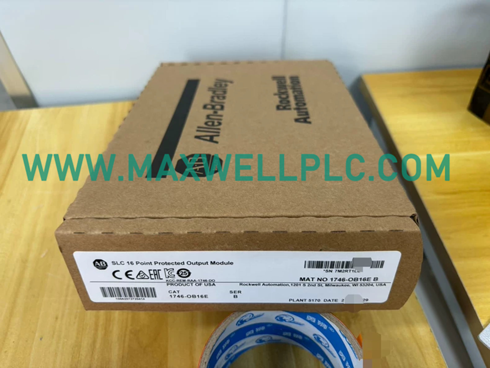 1746-OB16E Allen-Bradley Isolated Sourcing DC Output Module SLC 500