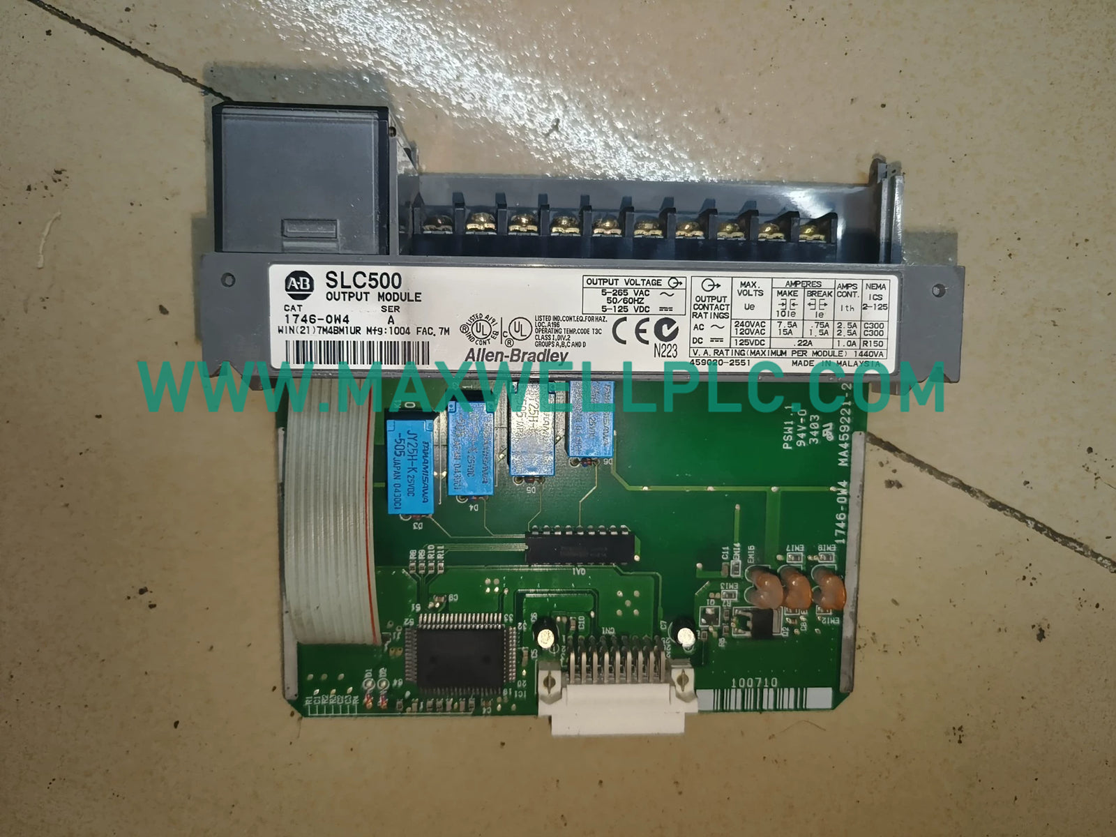 1746-OW4 Allen-Bradley SLC 500 Series Relay Output Module