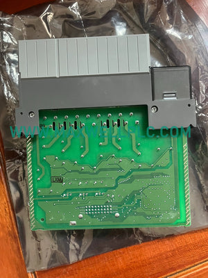 Módulo de salida de relé serie SLC 500 Allen-Bradley 1746-OX8