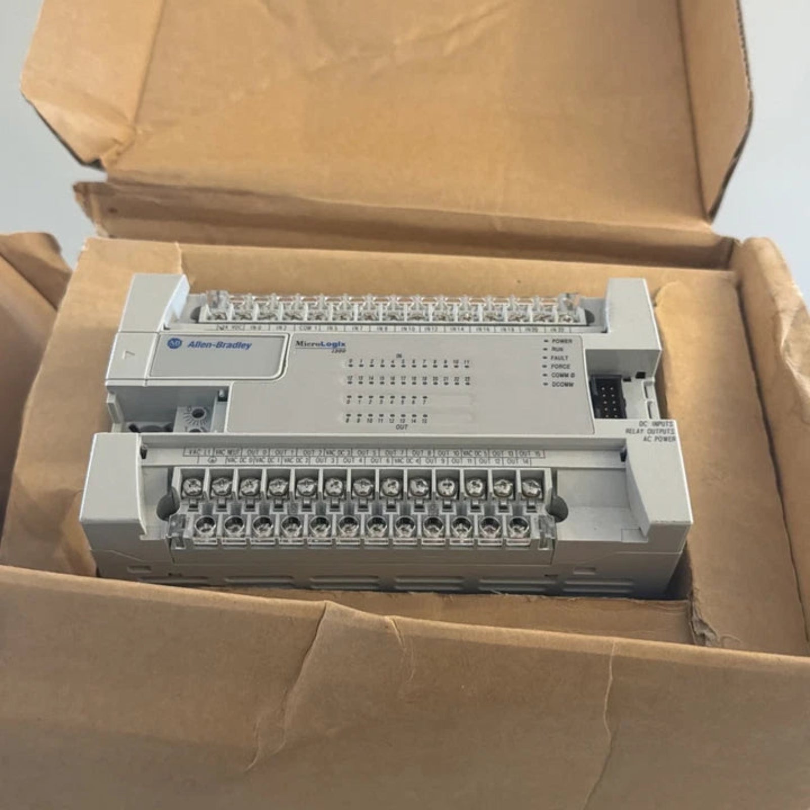 1762-L40BWA Allen-Bradley MicroLogix 1200 CPU Processors
