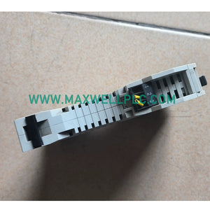 Allen-Bradley 1783-US03T01F Switches gestionados Stratix Stratix 2000 de 3+1 puertos