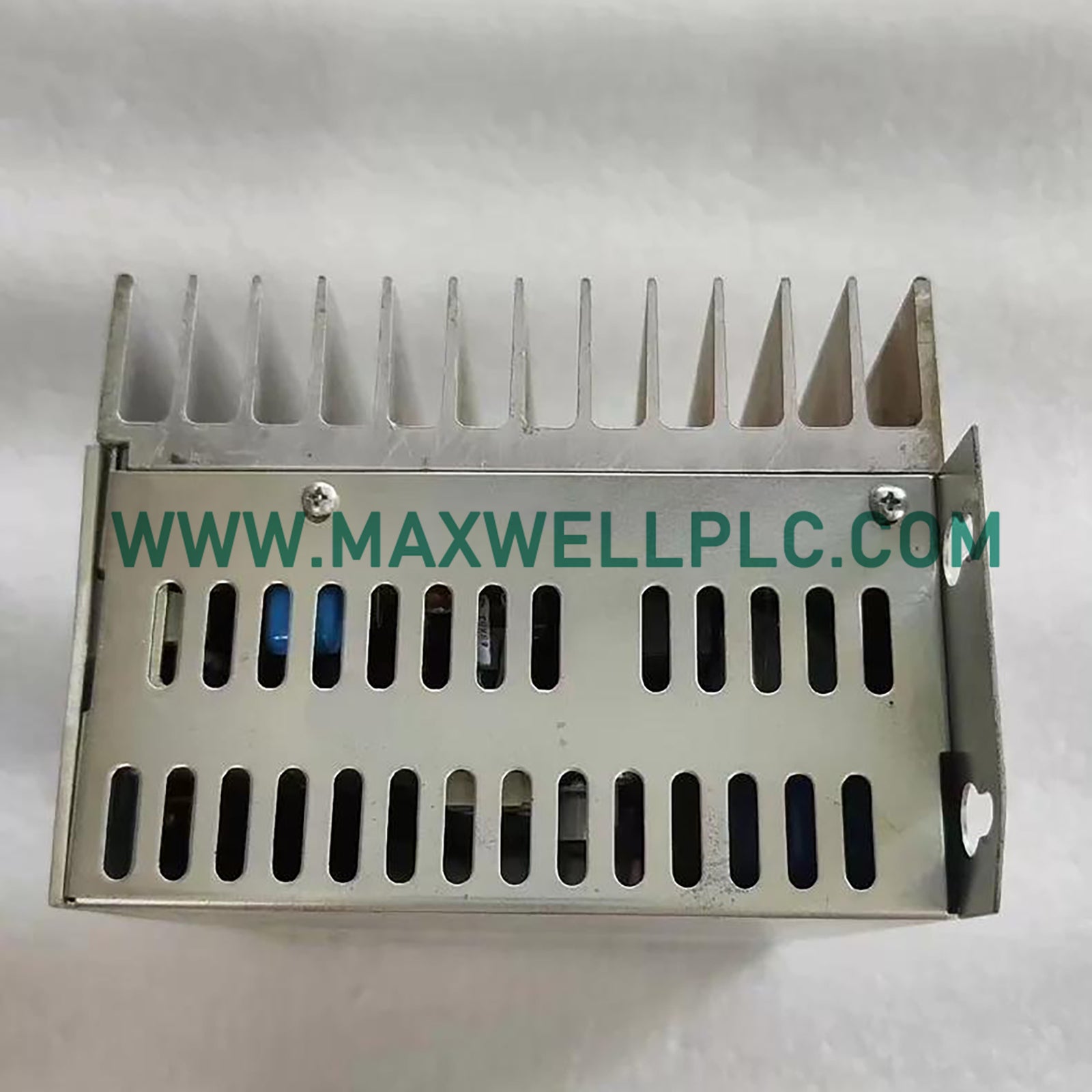 2098-DSD-020X Servoaccionamiento Ultra 3000 de Allen-Bradley