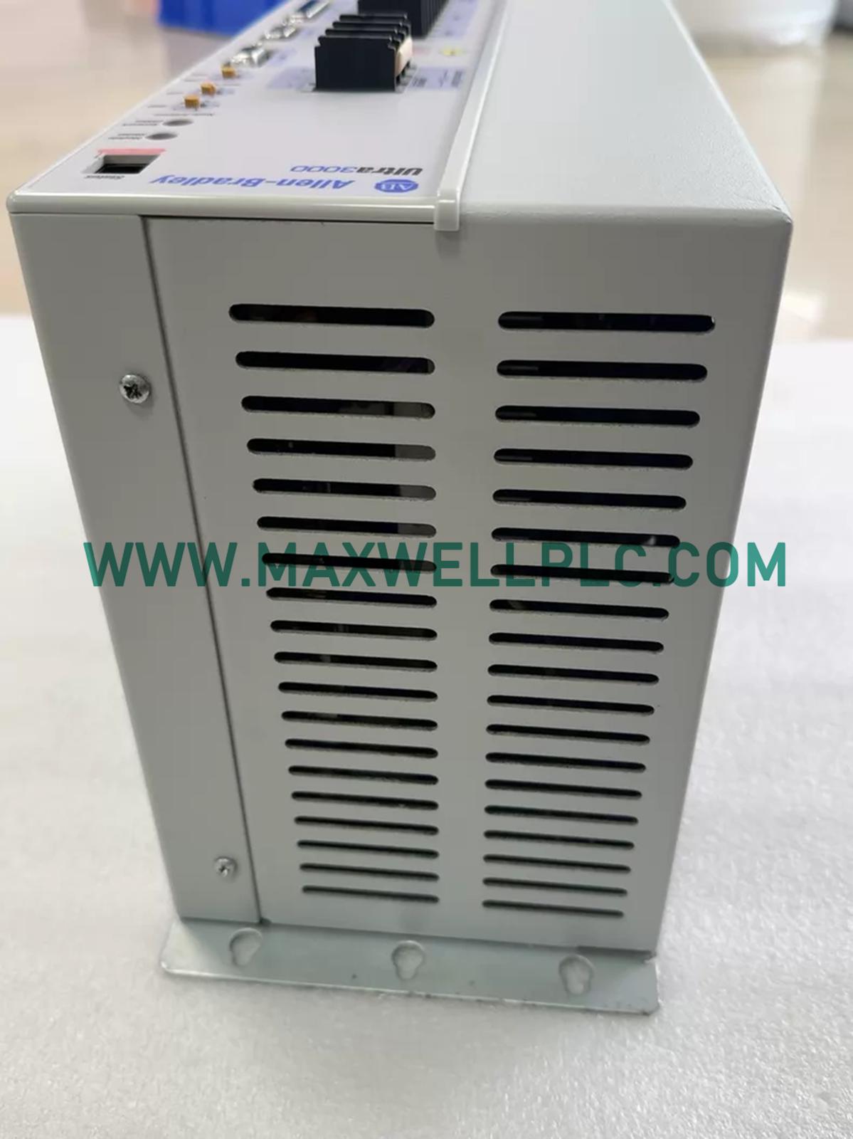 محرك سيرفو Allen-Bradley Kinetix 2098-DSD-HV100-SE