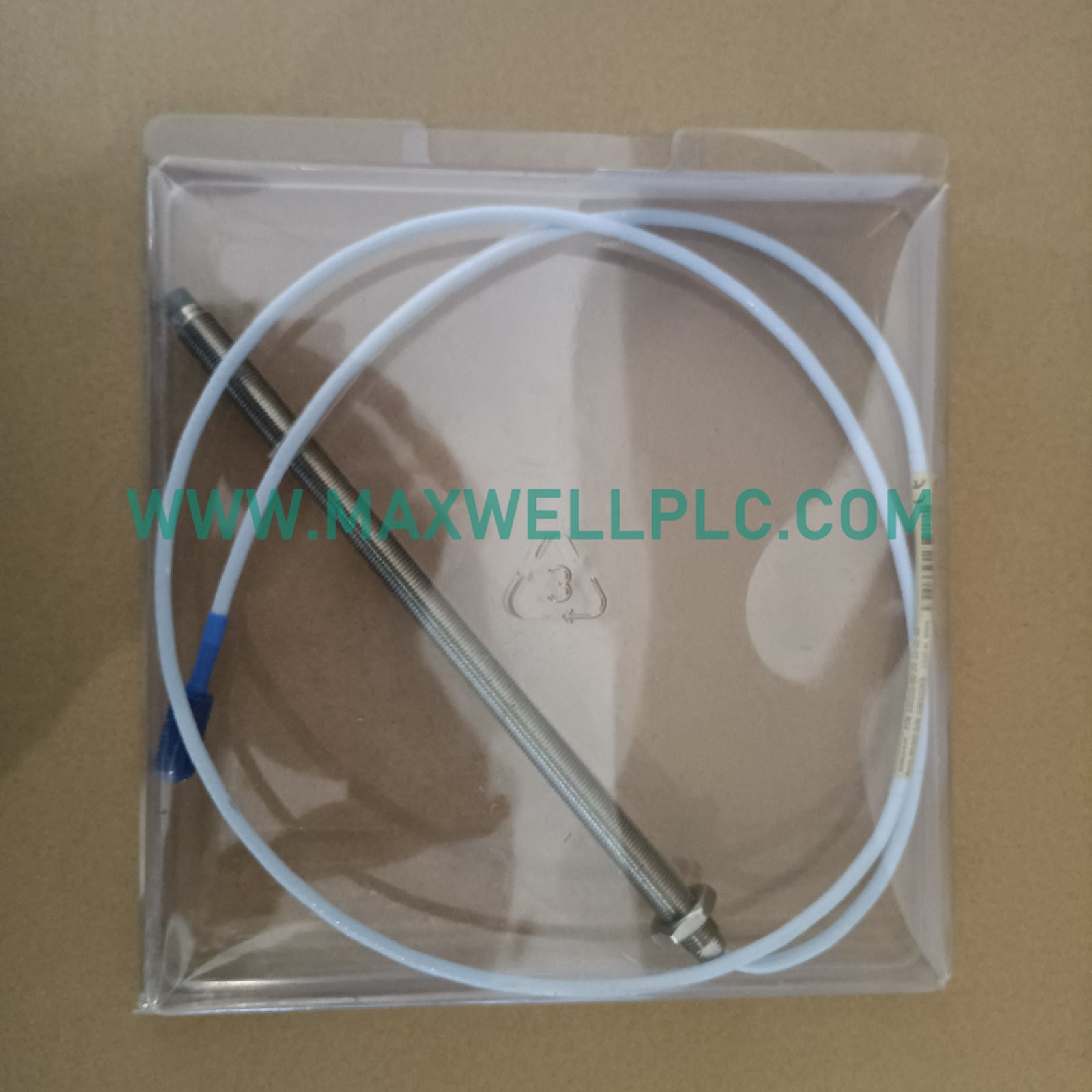 محول التقارب بنتلي نيفادا 3300 XL 8 مم 330103-00-20-10-02-00 مجسات التقارب 3300 XL 8 مم