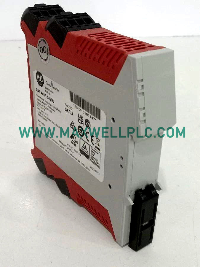 Allen-Bradley 440R-S12R2 Guardmaster Safety Relay Module