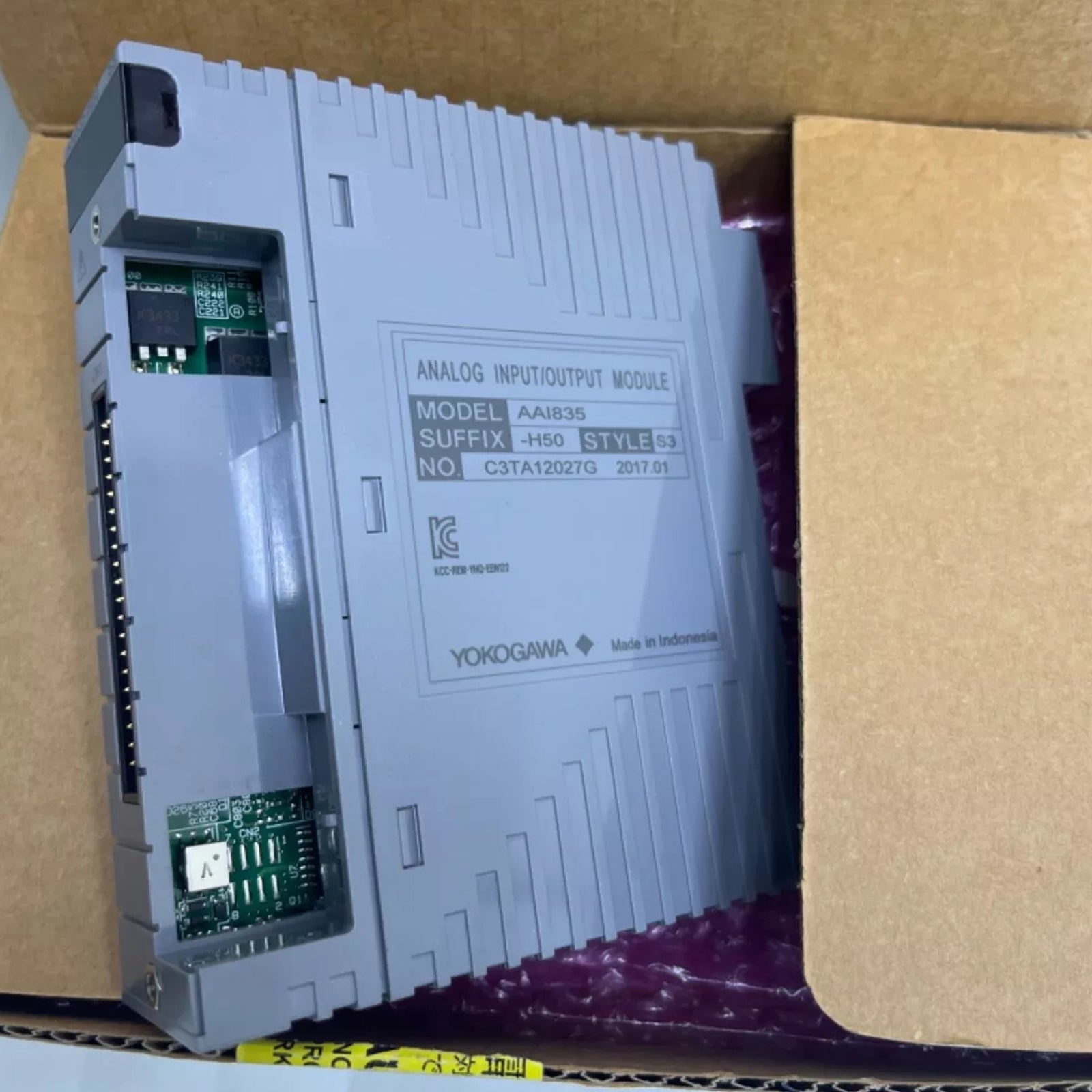 Yokogawa AAI835-H50 Analog I/O Module 4-In/4-Out HART Isolated S2