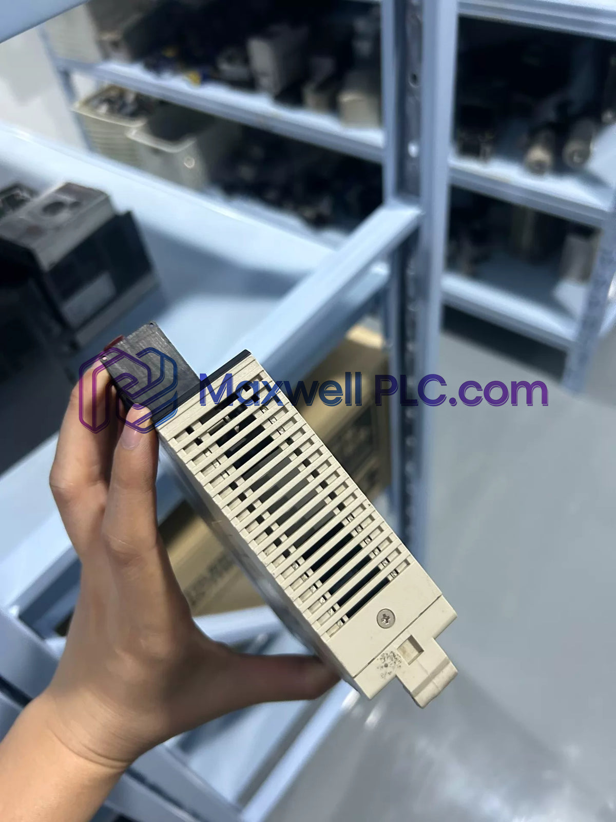 C200H-AD003 وحدة الإدخال/الإخراج التناظرية من أومرون C200H