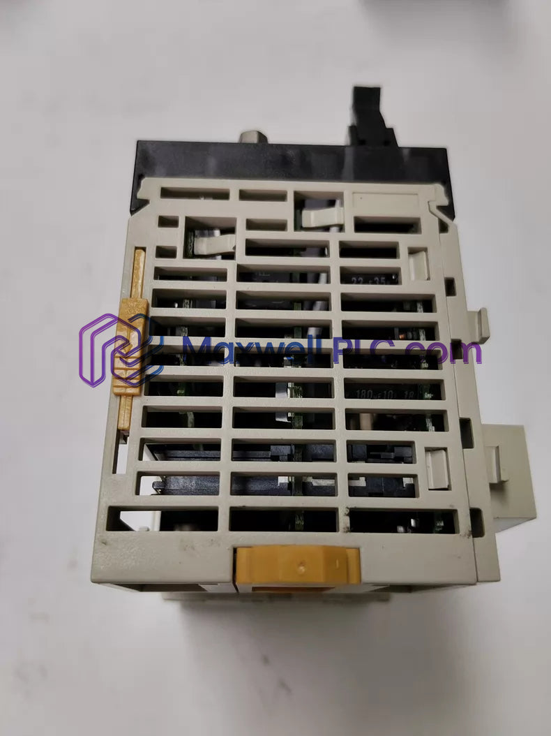 SYSMAC CJ1M-CPU21 أومرون