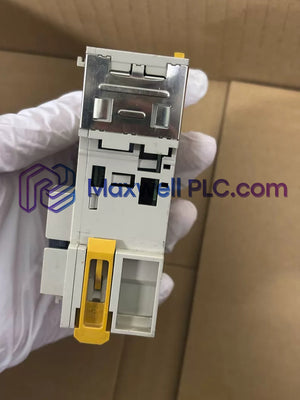 Omron CJ1W-ID261 CJ Series 64-point DC Input Unit