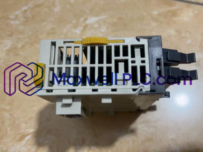CJ1W-OD263 Omron CJ Series Transistor Output Module