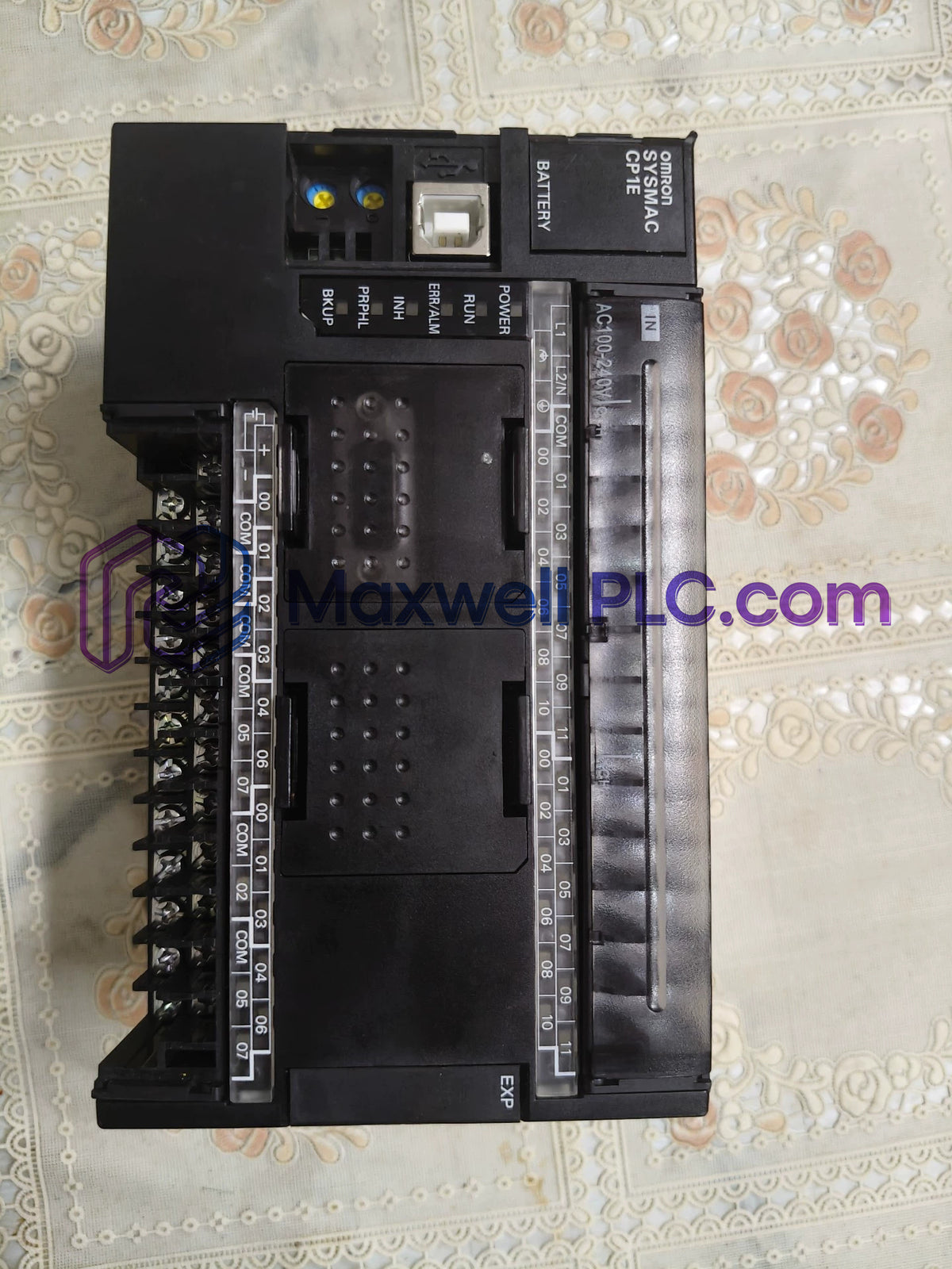 وحدة المعالجة المركزية من سلسلة CP1E طراز CP1E-N40DR-A من أومرون
