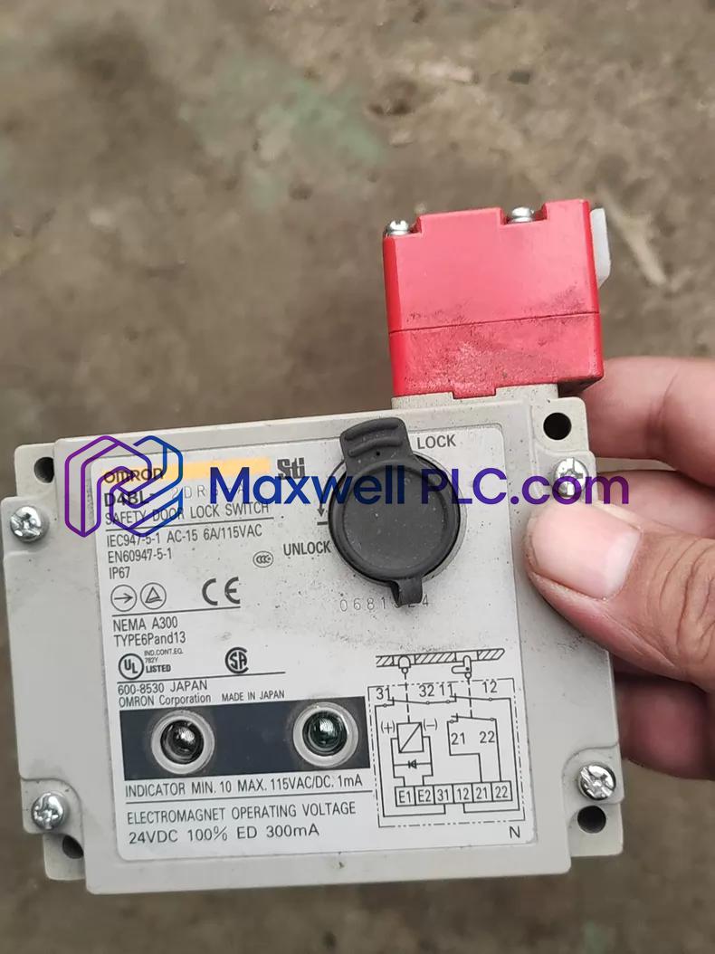 D4BL-2DRG-A Omron Guard Lock Safety-Door Switch D4BL Series