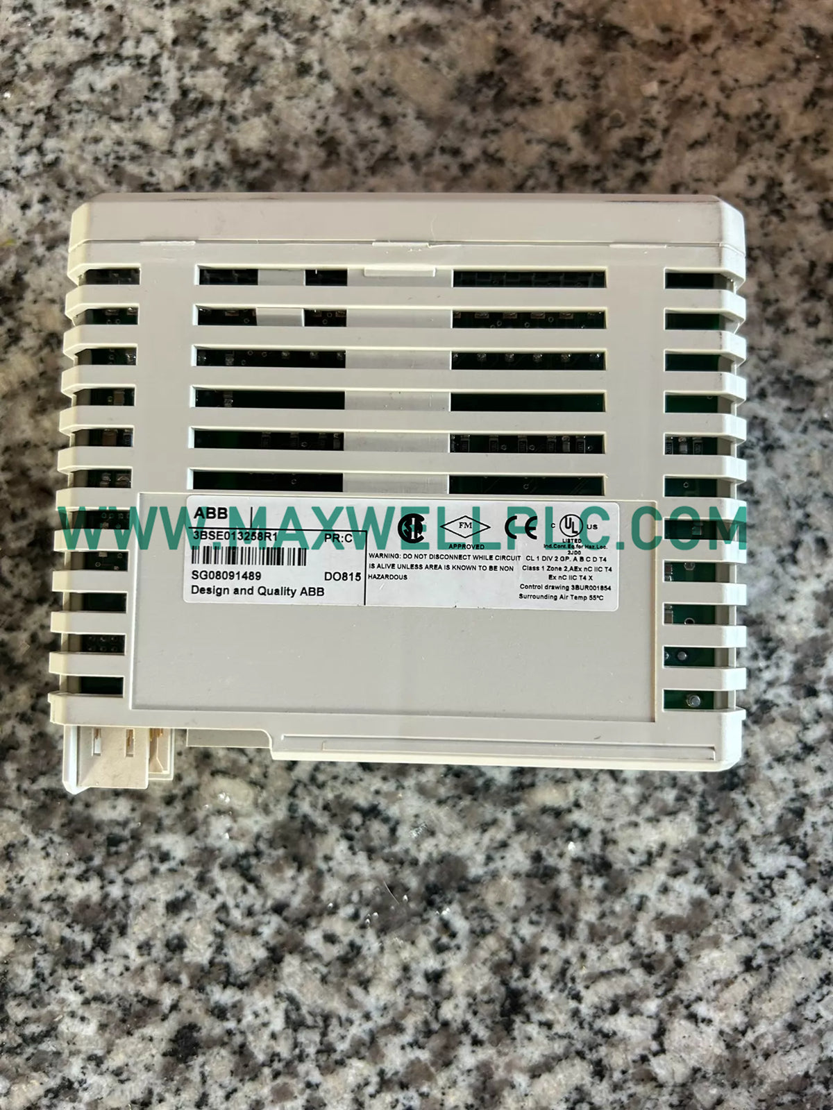 DO815 3BSE013258R1 ABB Digital Output Module S800 I/O