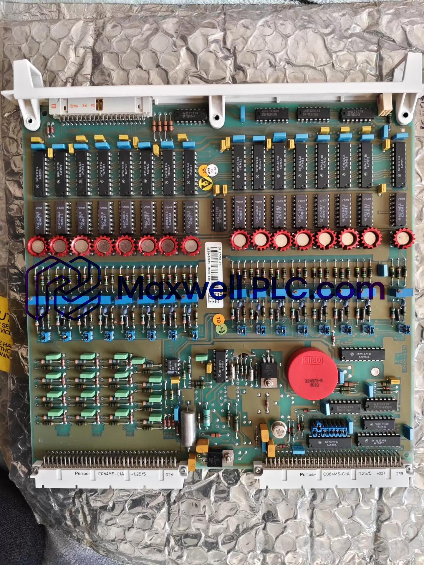 ABB S100 I/O DSAO130 DSAO130 لوحة خرج تناظري 16 قناة