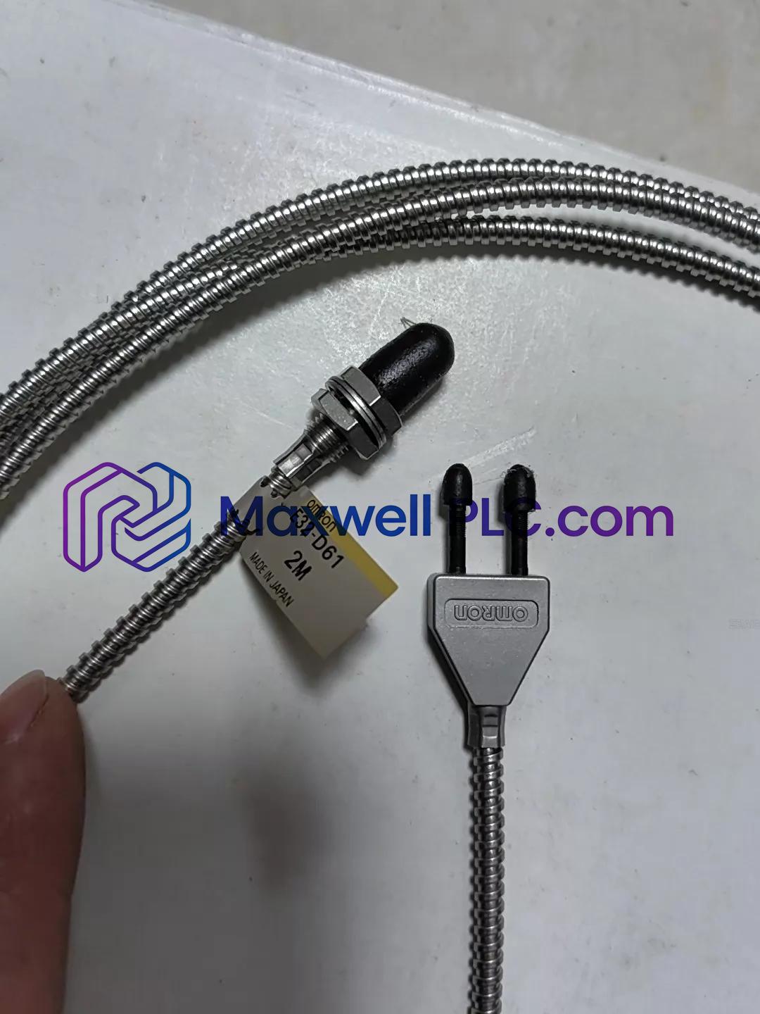 E32-D61 2M Omron Fiber Optic Sensor Unit E32 Series