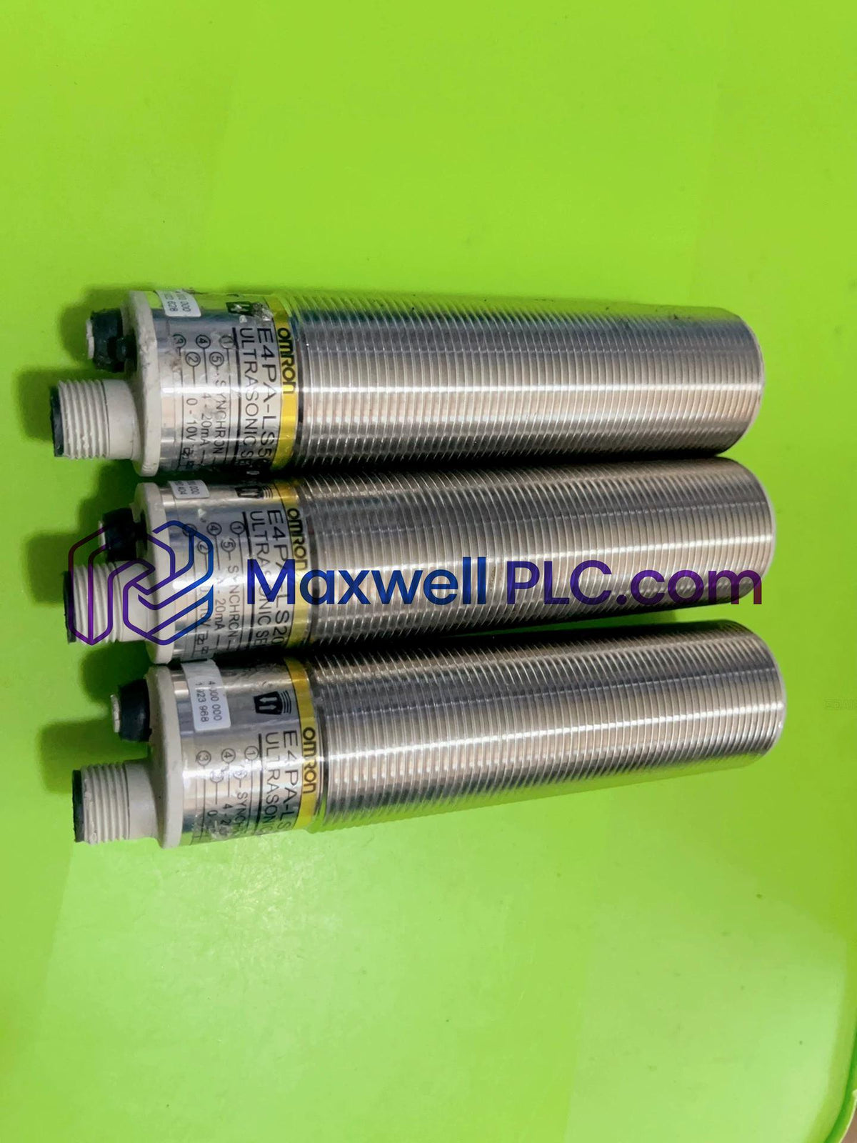مستشعر الإزاحة بالموجات فوق الصوتية E4PA-LS200-M1-N من أومرون E4PA