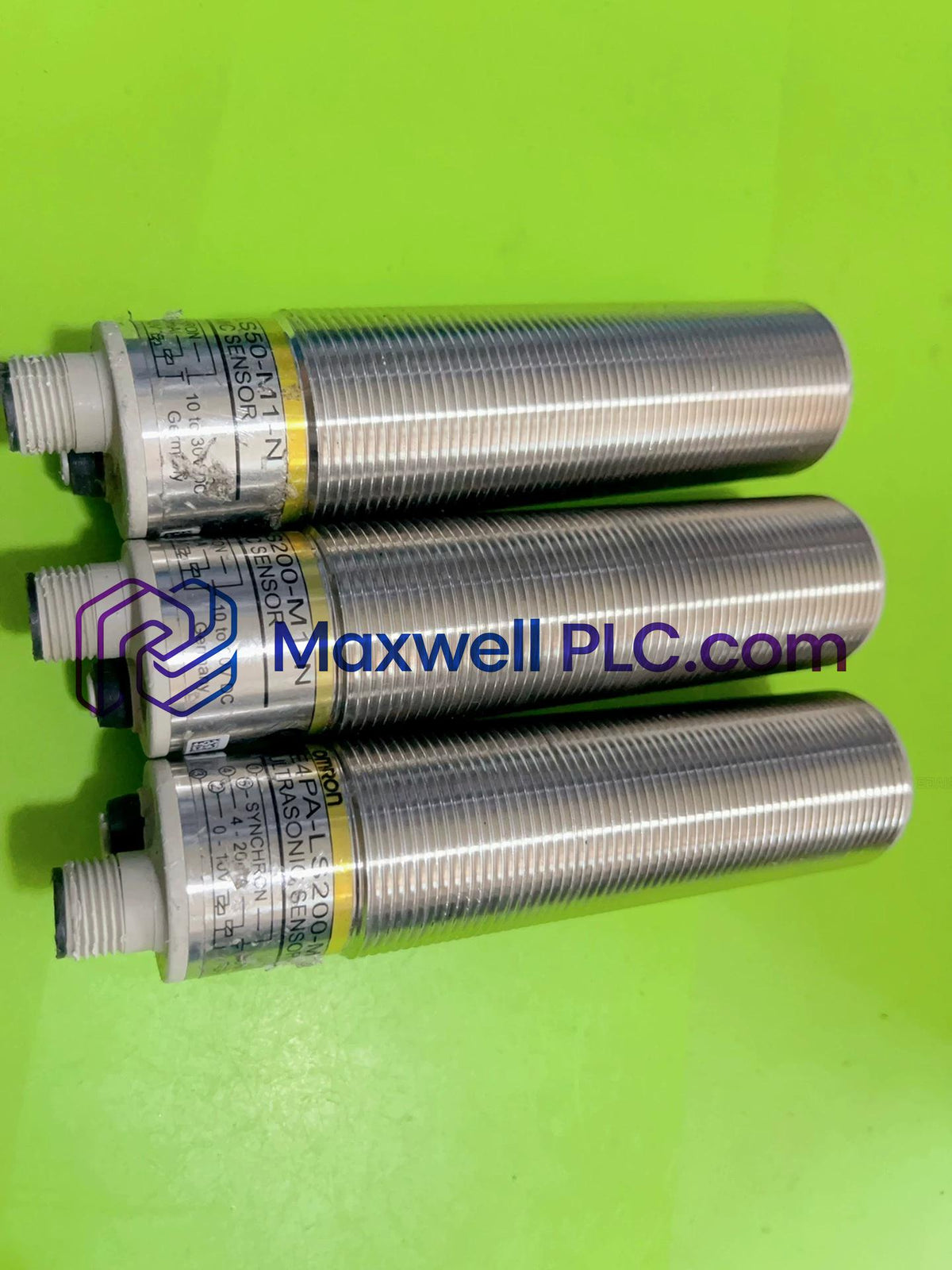 مستشعر الإزاحة بالموجات فوق الصوتية E4PA-LS200-M1-N من أومرون E4PA