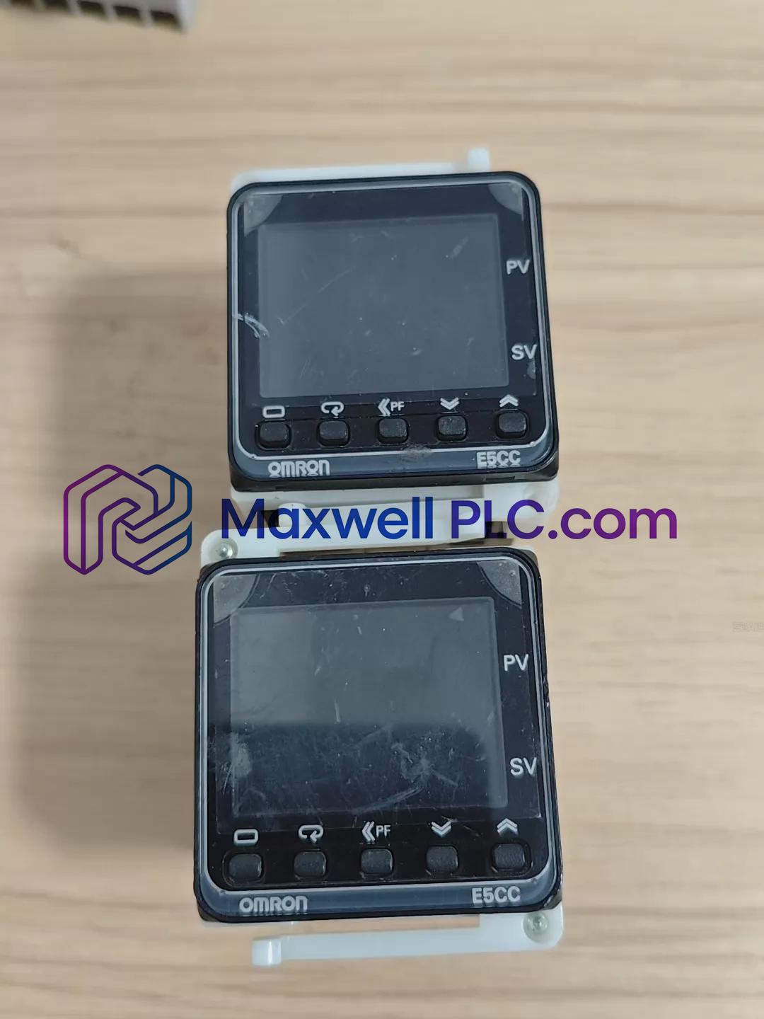 E5CC-CX3A5M-004 Omron Digital Temperature Controller E5CC