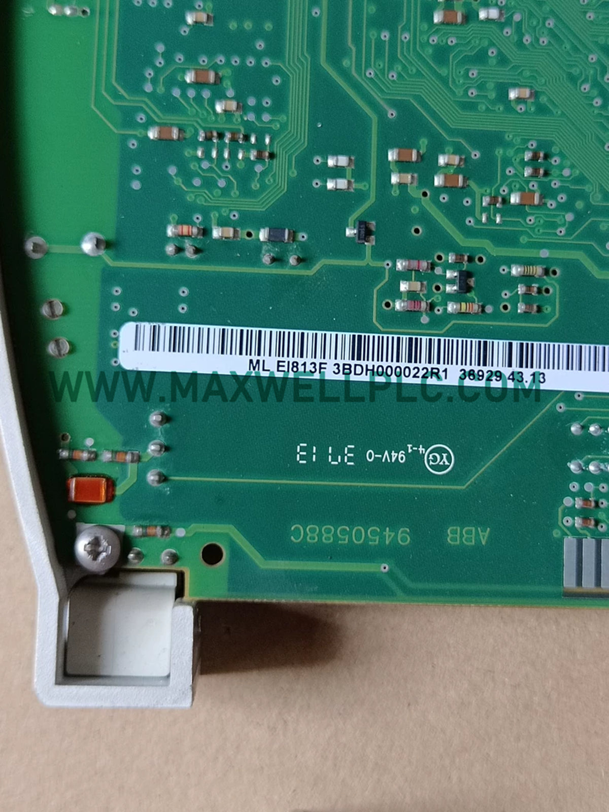 Módulo Ethernet Fieldbus AC800F ABB EI813F 3BDH000022R1