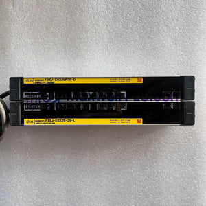 Cortina de luz de seguridad F3SJ-E0225P25 serie F3SJ de Omron