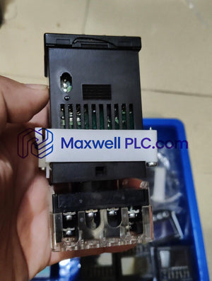 H7CX-A11D1-N عداد/مقياس سرعة دورانية متعدد الوظائف من أومرون فئة H7CX