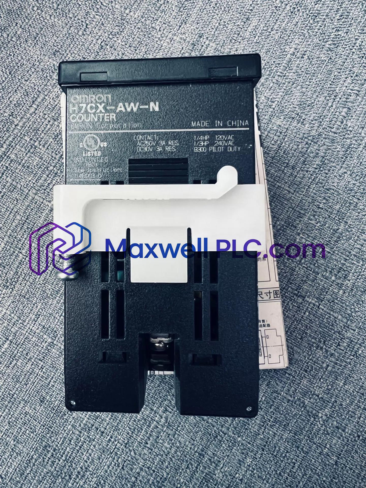 عداد متعدد الوظائف من سلسلة H7CX طراز H7CX-AW-N من شركة أومرون