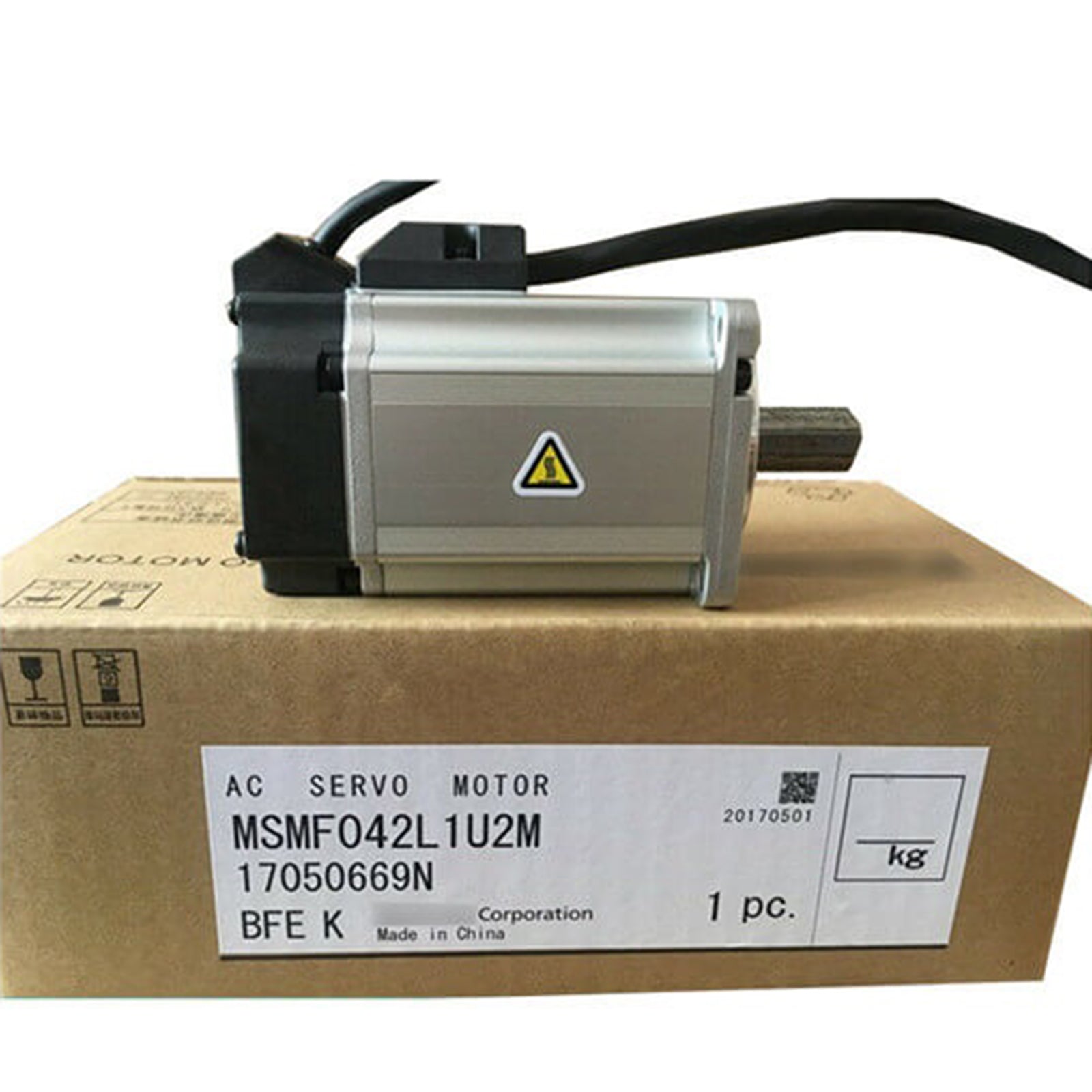 Panasonic MINAS A6 Series MSMF042L1U2 AC Servo Motor 400W High Inertia