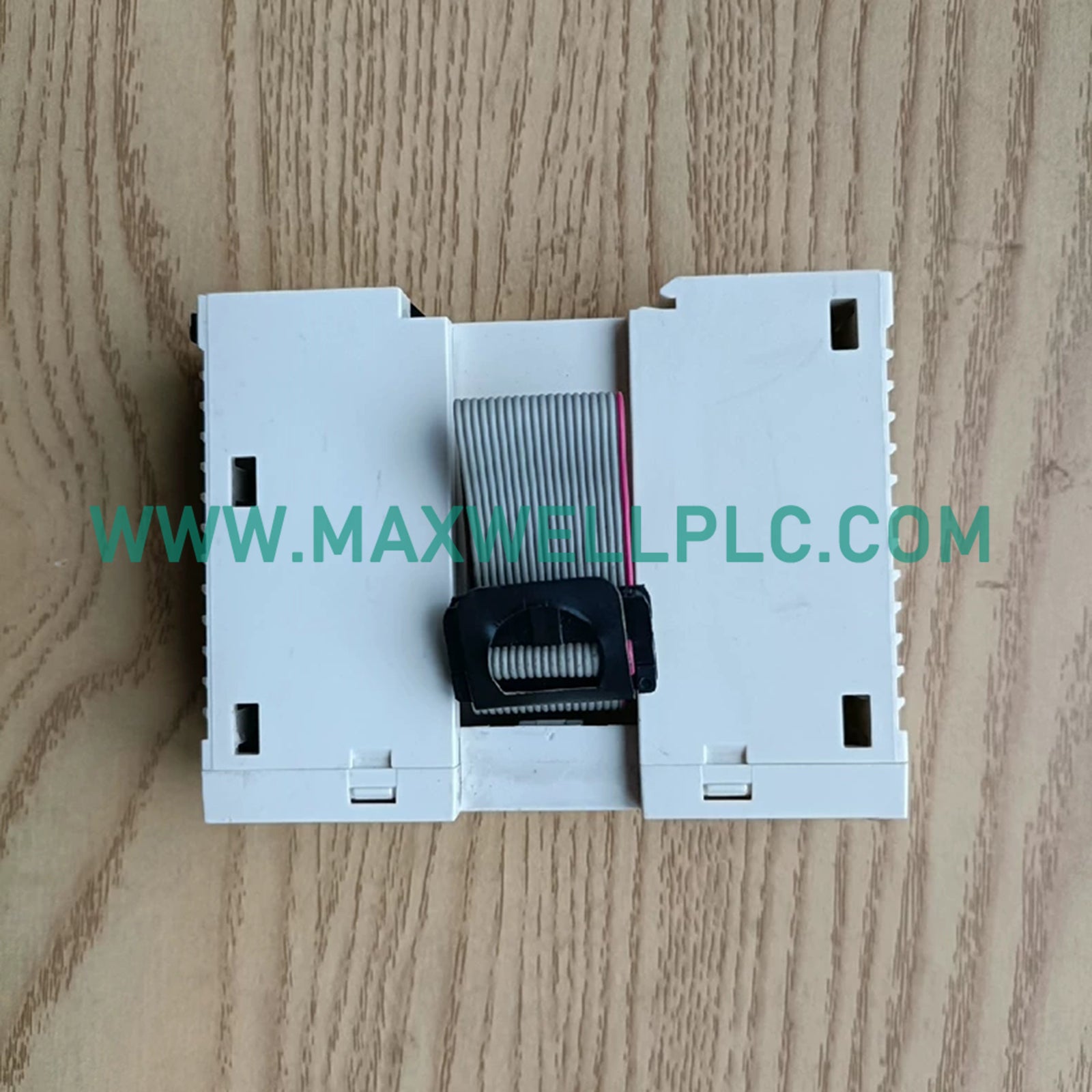 TM2DOCKN شنايدر إليكتريك وحدة إدخال/إخراج تماثلية موديكون M218