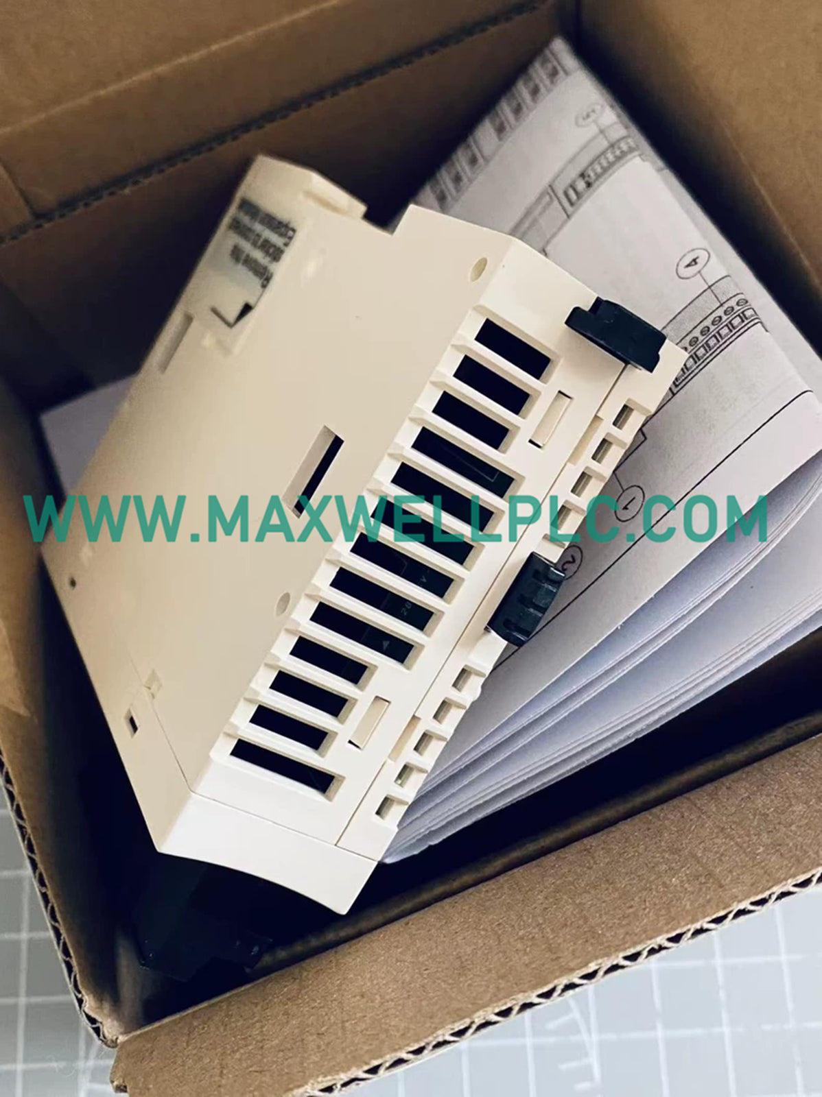 TM2DRA8RT Schneider Electric I/O Expansion Module Modicon M238