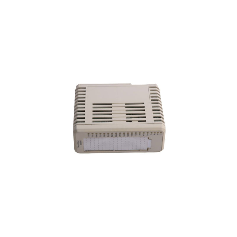 DP820 ABB 3BSE013228R1 S800 I/O Module Pulse Counter RS-422