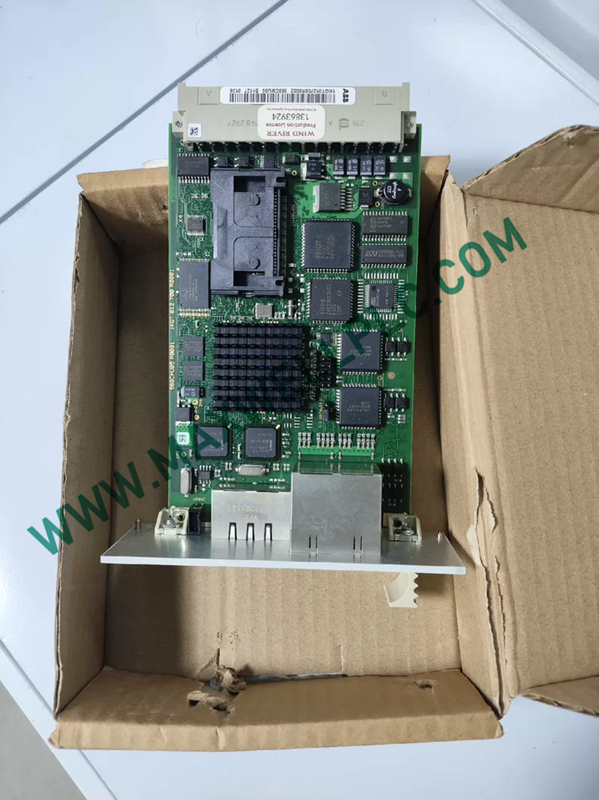 ABB 1KGT012700R0002 560CMU05 وحدة اتصالات سلسلة RTU560