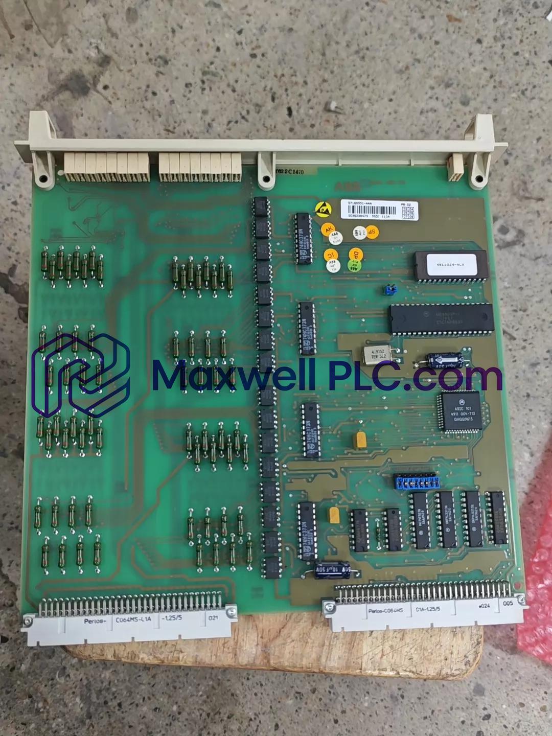 DSDI110A 57160001-AAA Módulo de entrada digital ABB S100 E/S