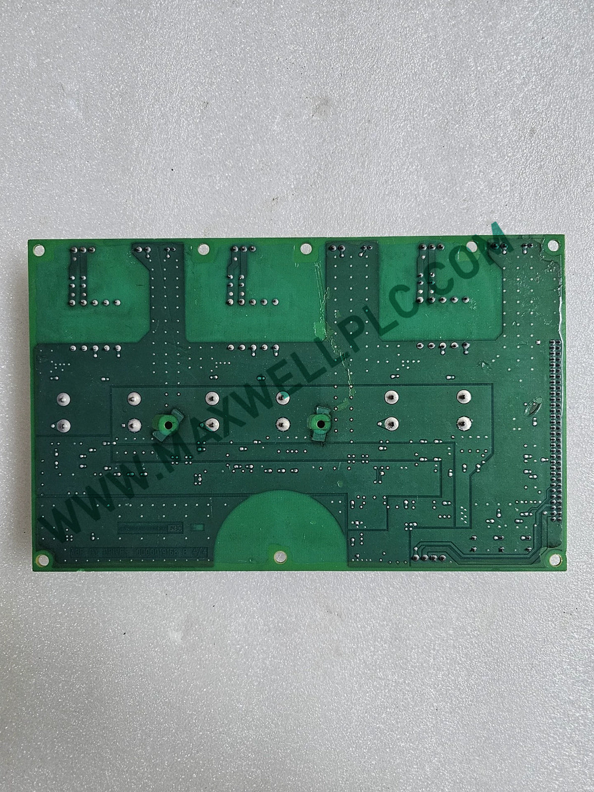 3AUA0000094845 Placa de potencia del inversor del sistema de accionamiento ABB ACS880