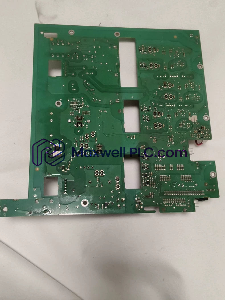 لوحة واجهة الدائرة الرئيسية RINT-5611C ABB لسلسلة ACS800