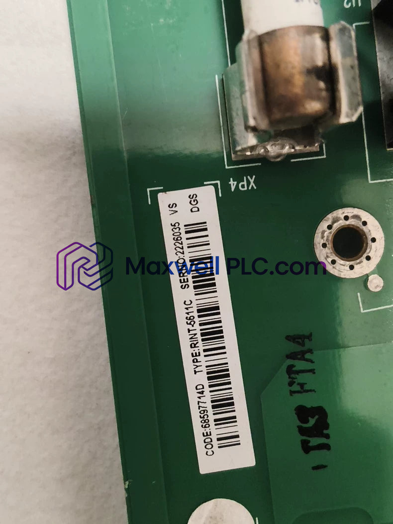 لوحة واجهة الدائرة الرئيسية RINT-5611C ABB لسلسلة ACS800
