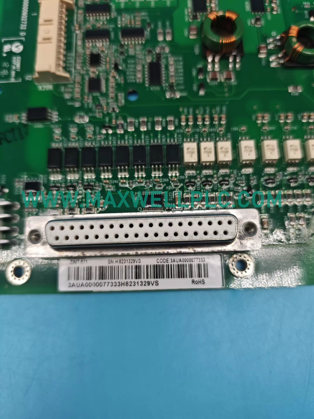 ZINT-571 Placa de interfaz MC de la serie de control de variador ABB