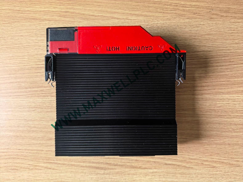 وحدة تحكم أمان 1756-L81ES من Allen-Bradley طراز ControlLogix 5580