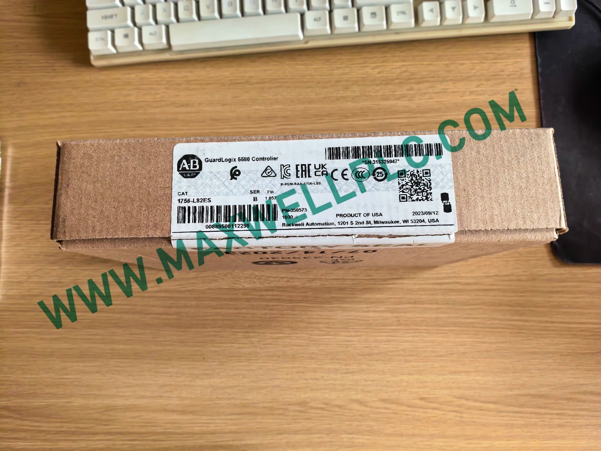 وحدة التحكم المنطقية القابلة للبرمجة للسلامة GuardLogix 5580 طراز 1756-L82ES من ألن برادلي