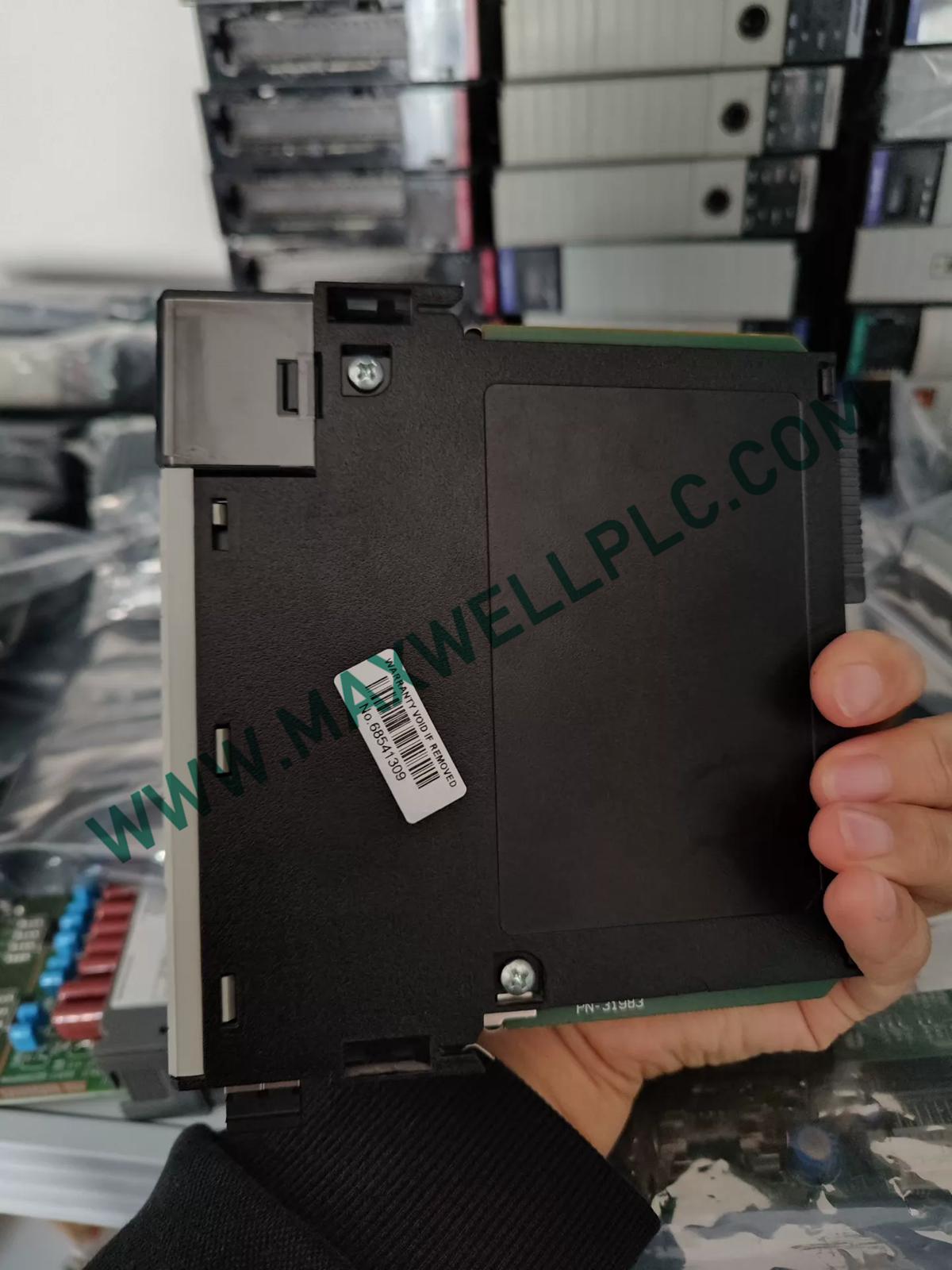 وحدة ازدواجية Allen-Bradley 1756-RM ControlLogix