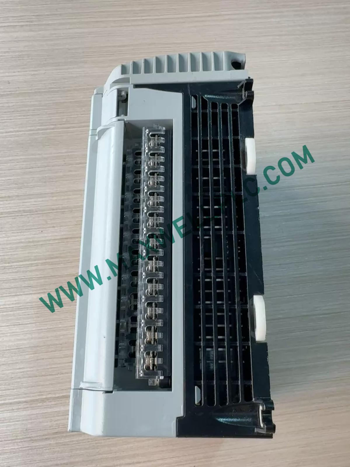 1764-24BWA Allen-Bradley MicroLogix 1500 Controller Base Unit