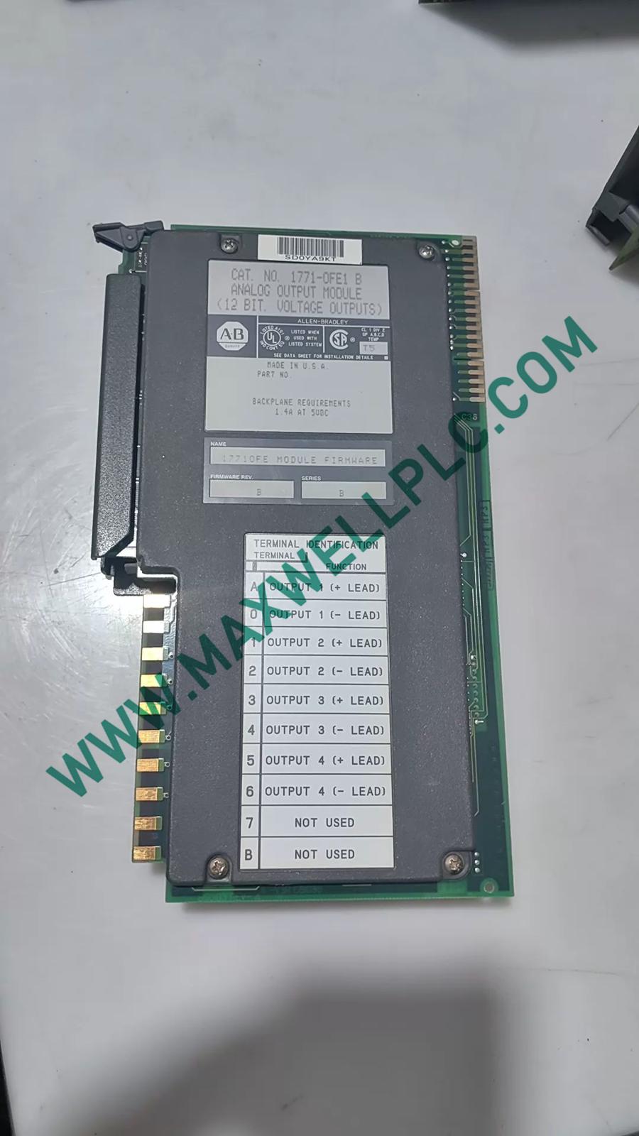 Módulo de Salida Analógica PLC Allen-Bradley Serie 1771-OFE1/B