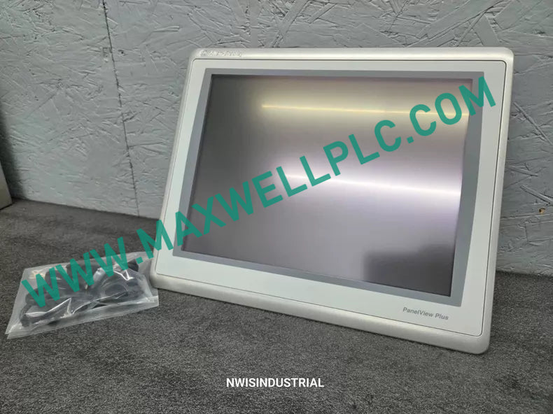 HMI PanelView Plus 7 Performance Allen-Bradley 2711P-T15C22D9P de 15 pulgadas