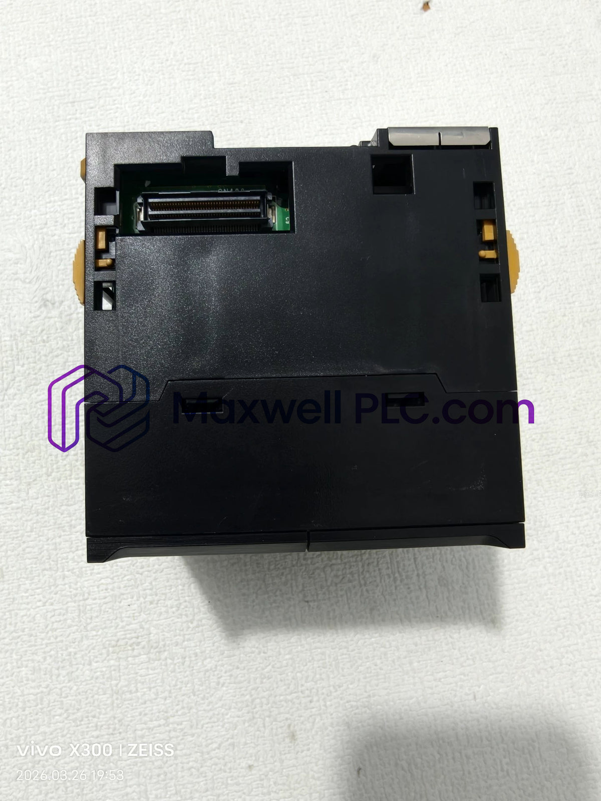 وحدة معالجة مركزية NJ301-1100 من أومرون، طراز Sysmac NJ3
