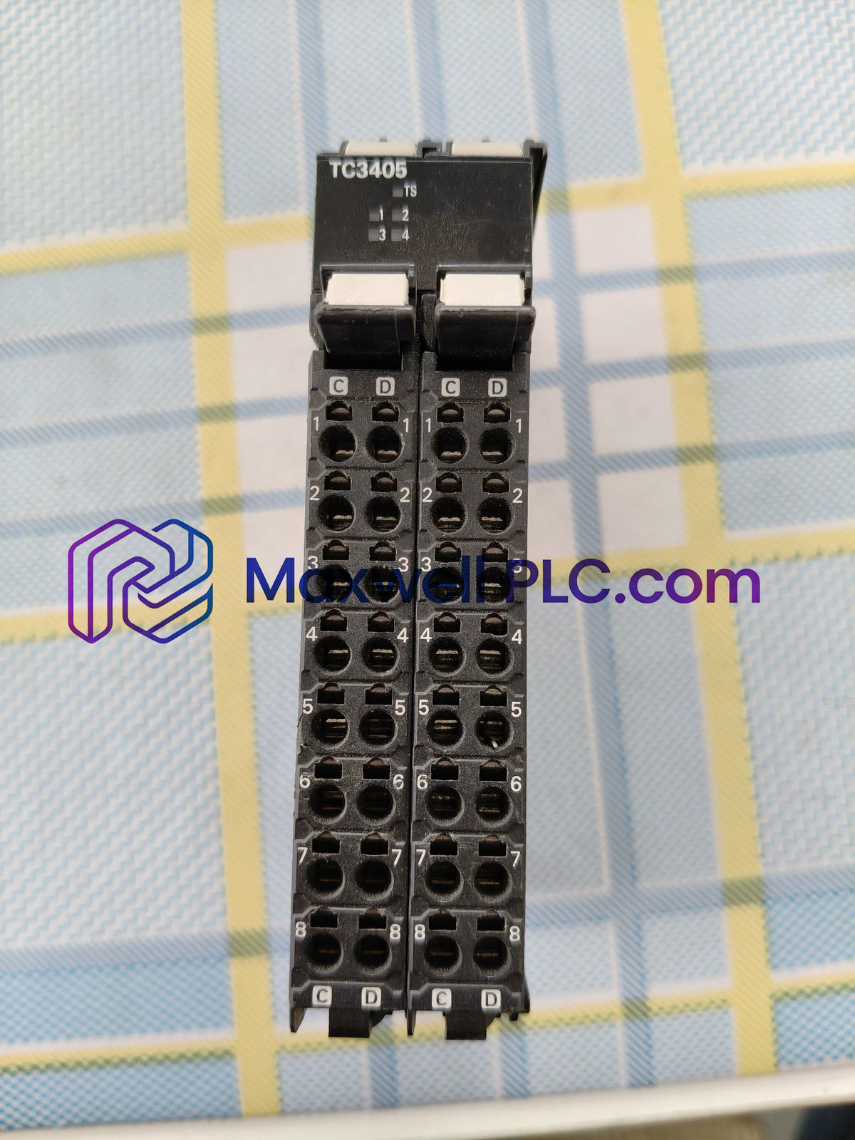 Unidad de control de temperatura Omron NX-TC3405 serie NX